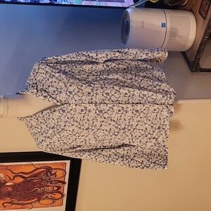 GAP Body Blue & White Long Sleeve Button-up W Pocket Collar 100% Cotton